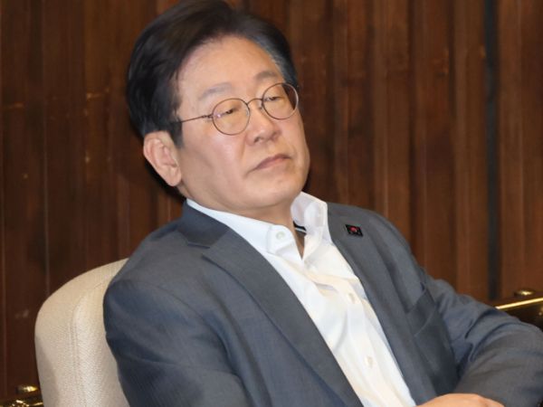 이재명 더불어민주당 대표가 '최상목 몸조심' 발언과 관련해 협박 혐의로 검찰에 고발당했다. 사진은 이재명 더불어민주당 대표가 20일 오후 서울 여의도 국회에서 열린 본회의에 참석해 있는 모습. /사진=뉴스1