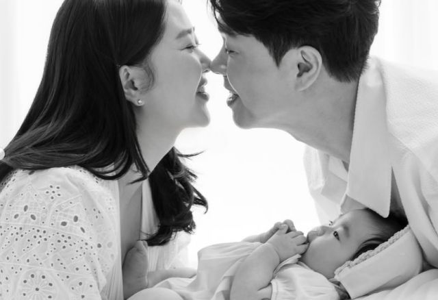 방송인 박수홍과 그의 아내 김다예의 딸 재이 양이 100일을 맞았다. /사진=박수홍 인스타그램