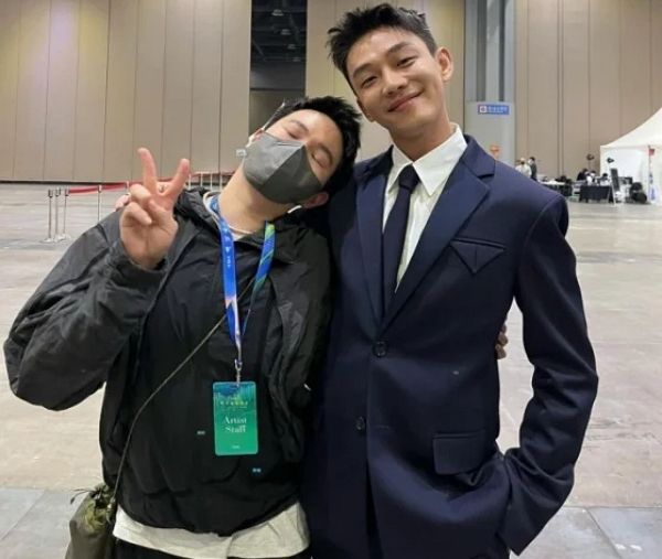 사진은 유튜버 헤어몬과 배우 유아인의 모습. /사진=헤어몬 인스타그램 캡처