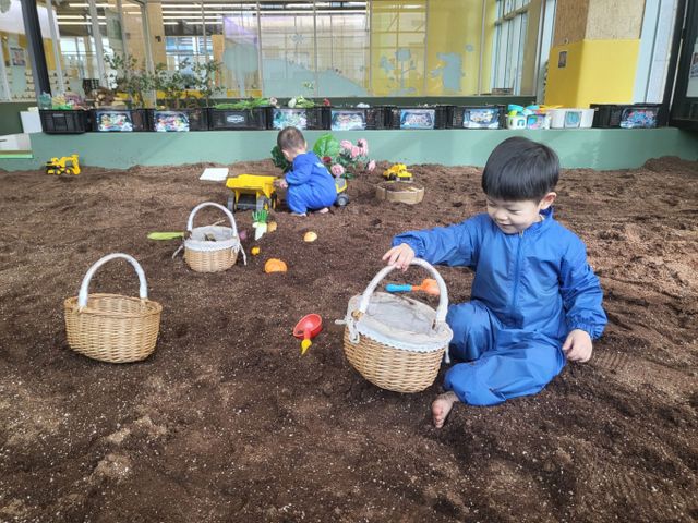 광동제약이 임직원들의 육아 어려움을 덜어주기 위해 육아지원 프로그램을 진행했다. /사진=광동제약