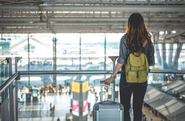 한 여성이 공항에서 반려견과 비행기를 타려다 저지당하자 화장실에서 강아지를 익사시켜 충격을 주고 있다. 사진은 기사내용과 무관함. /사진=이미지투데이