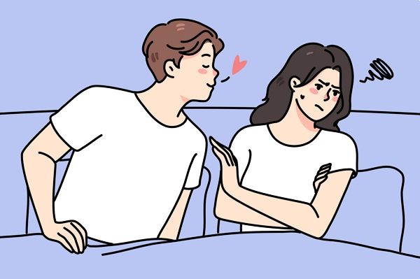 공공장소에서 강제로 스킨십하고 아내가 좋아한다고 착각하는 남편과 이혼하고 싶은 여성의 사연이 전해졌다. 사진은 기사의 이해를 돕기 위한 삽화. /사진=이미지투데이