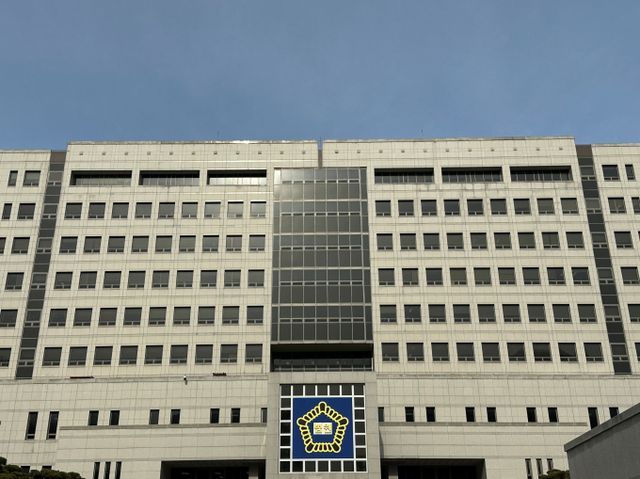 지난 1월 대전에서 층간소음에 격분해 위층 이웃을 장검으로 위협한 50대가 징역형 집행유예를 선고받았다. 사진은 대전고등법원 전경. /사진=뉴시스