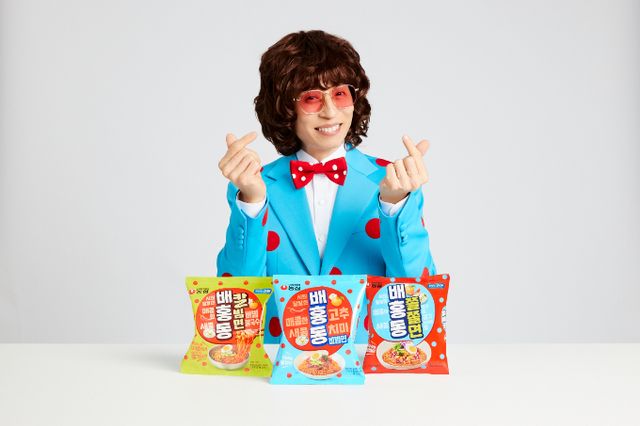 농심이 배홍동 광고 모델로 방송인 유재석과 5년 연속 함께한다. /사진=농심