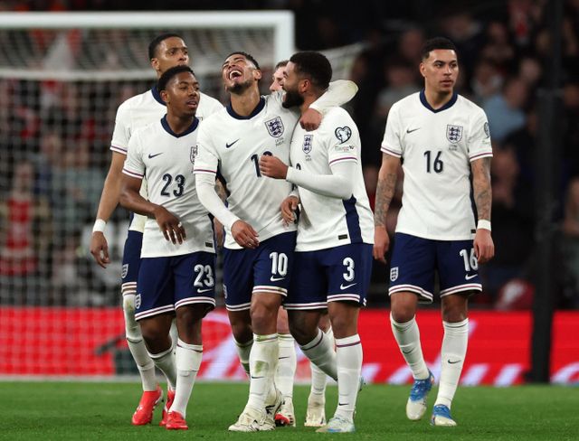 잉글랜드가 라트비아를 3-0으로 꺾고 2026 북중미월드컵 조별 예선 1위를 달렸다. 사진은 25일(한국시각) 영국 런던 웸블리스타디움에서 열린 2026 북중미월드컵 유럽 예선 잉글랜드와 라트비아의 경기에 나선 잉글랜드 선수단의 모습. /사진=로이터