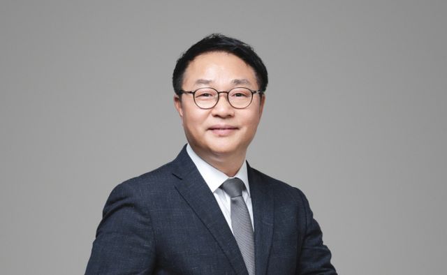 롯데웰푸드가는 25일 오전 10시 서울 영등포구 양평동 롯데웰푸드 본에서 제8기 정기주주총회를 열고 사외이사로 현대자동차 인도법인 출신의 김도식을 신규 선임했다. /사진=롯데웰푸드