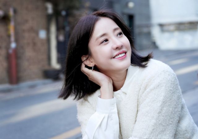  배우 박은혜가 치매 진단을 받는 듯한 모습이 그려져 걱정을 안겼다.사진은 지난 2023년 2월 서울 강남구 논현동 한 카페에서 진행된 tvN 드라마 '환혼' 시리즈 종영 인터뷰에 참석한 배우 박은혜. /사진=머니투데이