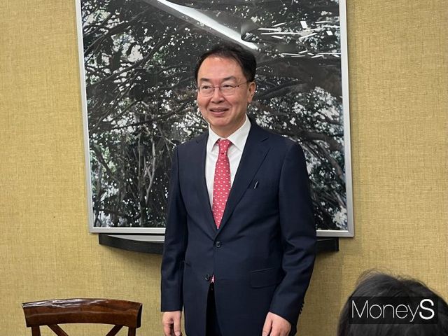 김재교 한미사이언스 대표가 26일 기자들과 만나 향후 사업 계획 등을 언급했다. /사진=김동욱 기자