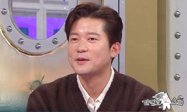 프리 아나운서 김대호가 'MBC 연예대상 최우수상'을 받은 뒤 '먹퇴사(먹튀 퇴사)'를 했다는 설과 관련해 직접 해명한다. /사진=MBC 제공