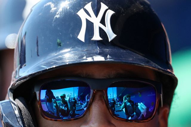 뉴욕 양키스가 메이저리그 30개 구단 중 가장 구단 가치가 높은 구단에 선정됐다.사진은 2025시즌 시범경기에 나선 그렌트 그리샴의 헬멧에 그려진 뉴욕 양키스의 로고. /사진=로이터