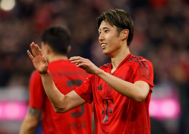 바이이에른 뮌헨 수비수 이토 히로키가 부상을 당했다. 사진은 2024-25시즌 바이에른 뮌헨에서 활약한 이토 히로키의 모습. /사진=로이터