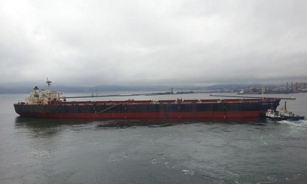 2017년 3월31일 우루과이 인근 남대서양에서 한국인 선원 8명이 탑승한 스텔라데이지호가 침몰했다. 사진은 2017년 3월 남대서양에서 침몰한 스텔라데이지호 모습. /사진=뉴스1(마린트레픽닷컴 캡처)