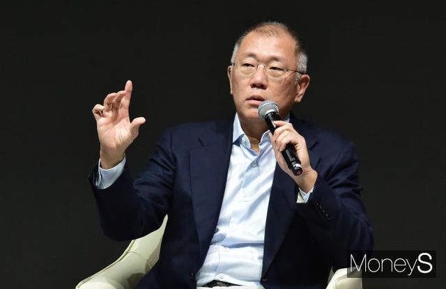 정의선 회장이 최대 주주로 있는 현대글로비스가 최근 최대 실적을 기록하면서 기업 가치가 상승하고 있다./사진=임한별 기자 