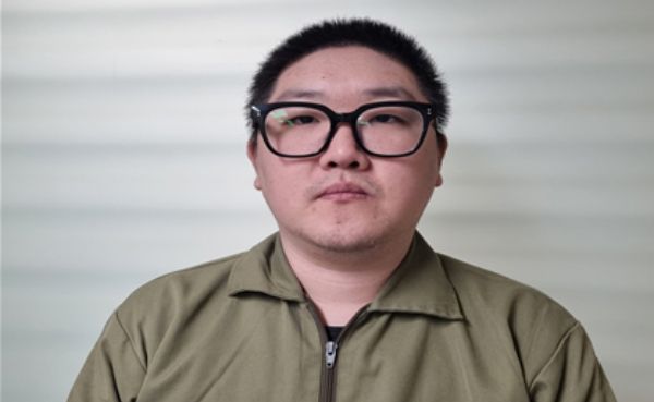 '시신 지문 대출' 김천 오피스텔 살인 사건 피고인 양정렬에 대해 검찰이 사형을 구형했다. 사진은 김천 오피스텔 살인 피의자 양정렬 머그샷. /사진=뉴스1