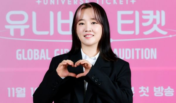 가수 윤하가 결혼을 깜짝 발표했다. 사진은 가수 윤하가 SBS 예능 '유니버스 티켓' 제작발표회에 참석한 모습. /사진=스타뉴스(SBS 제공)