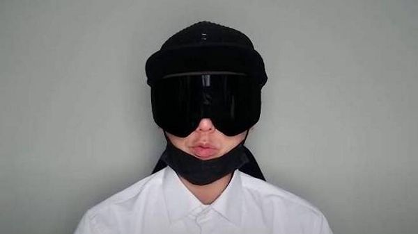 유튜버 뻑가가 본인의 신상을 확보해 일부 공개한 BJ과즙세연 변호사에게 경고장을 보냈다. 사진은 사이버 레커 유튜버 뻑가의 모습. /사진=유튜버 채널 '뻑가' 캡처