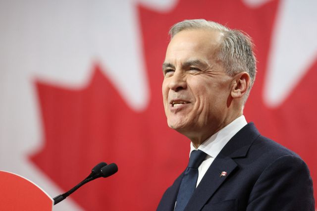 마크 카니 후보가 캐나다 집권당 총재 선거에서 압도적으로 승리했다. 사진은 마크 카니 후보가 지난 9일(현지시각) 총리 당선 이후 캐나다 온타리오주 오타와에서 연설하는 모습. /사진=로이터