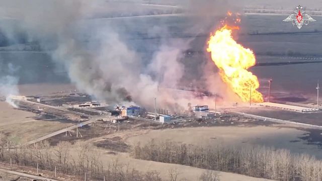 영국 국방부가 러시아 파병 북한군의 사상자가 5000명이 넘었을 것이라고 분석했다. 사진은 지난달 28일(현지시각) 쿠르스크 지역에서 러시아와 우크라이나가 전쟁 중인 모습. /사진=로이터
