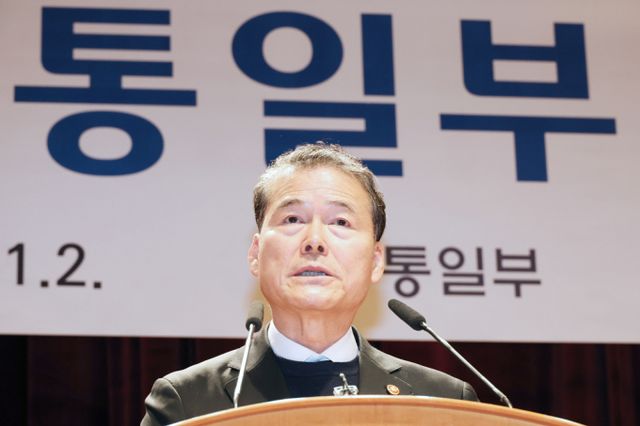  김영호 통일부 장관이 하야시 요시마사 관방장관 및 이와야 다케시외무상을 만나 한일, 한미일 협력 중요성을 확인했다. 사진은 지난 1월2일 2025년 통일부 시무식에 참석한 김영호 통일부 장관. /사진=뉴시스