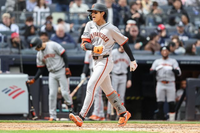 샌프란시스코 자이언츠 이정후가 2홈런 4타점을 기록하며 팀의 승리를 이끌었다. 사진은 14일(한국시각) 미국 뉴욕 양키스다티움에서 열린 뉴욕 양키스와 샌프란시스코 자이언츠의 경기에 선발 출전해 연타석 홈런을 떄린 이정후의 모습. /사진=로이터