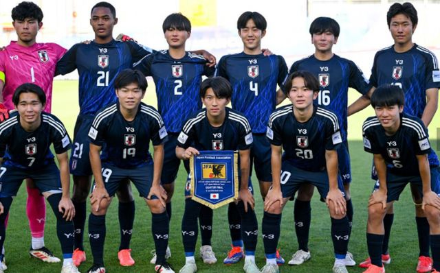 일본 17세 이하(U17) 축구대표팀이 2025 아시아축구연맹(AFC) U17 아시안컵 8강에서 사우디아라비아에 패배했다. 사진은 2025 아시아축구연맹(AFC) U17 아시안컵 8강 경기에 출전한 일본 선수단의 모습. /사진=아시아축구연맹(AFC) 홈페이지 캡처