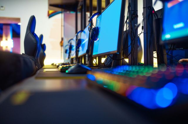 PC방에서 여성을 성추행하고 카메라로 무단 촬영을 한 남성이 징역형을 선고 받았다. 사진은 기사내용과 무관함. /사진=이미지투데이