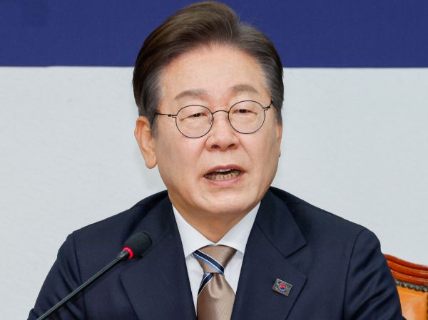 이재명 더불어민주당 전 대표가 세종 대통령 집무실과 국회 세종의사당 건립을 약속했다. 사진은 이재명 더불어민주당 대선 경선 후보가 지난 16일 서울 여의도 국회에서 열린 공명선거 실천 서약식에서 인사말을 하고 있는 모습. /사진=뉴스1