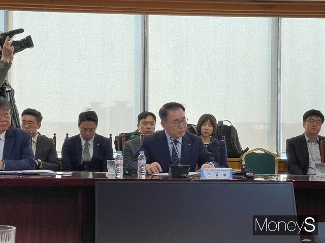 사진은 업무협약에 앞서 발언하는 조용병 은행연합회 회장. /사진=유찬우 기자