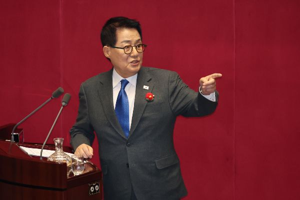 박지원 더불어민주당 의원이 윤석열 대통령의 탄핵을 확신했다. 사진은 기사의 이해를 돕기 위한 박지원 더불어민주당 의원 모습. /사진=뉴시스