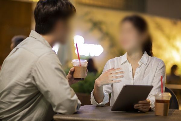 30대 남성이 재력가라 속이고 사귄 여성들에게 수억원을 빌리고 갚지 않아 1심에서 실형을 선고받았다. 사진은 기사내용과 무관. /자료사진=이미지투데이