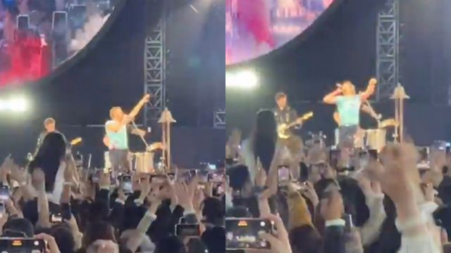 콜드플레이의 콘서트 도중 목말을 탄 한 관객이 논란이 됐다. 사진은 지난 16일 경기 고양종합운동장에서 열린 밴드 콜드플레이의 공연 영상 중 일부. /사진=엑스 캡처