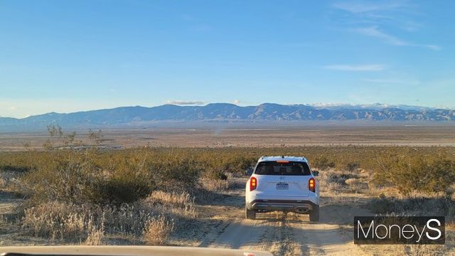 현대차그룹은 북미시장 공략에 최적화된 제품을 생산하기 위해 현지에 R&D 체계도 구축했다. 사진은 네바다주 모하비사막에 위치한 현대차그룹 모하비주행시험장의 오프로드 주행시험 코스. /사진=김창성 기자