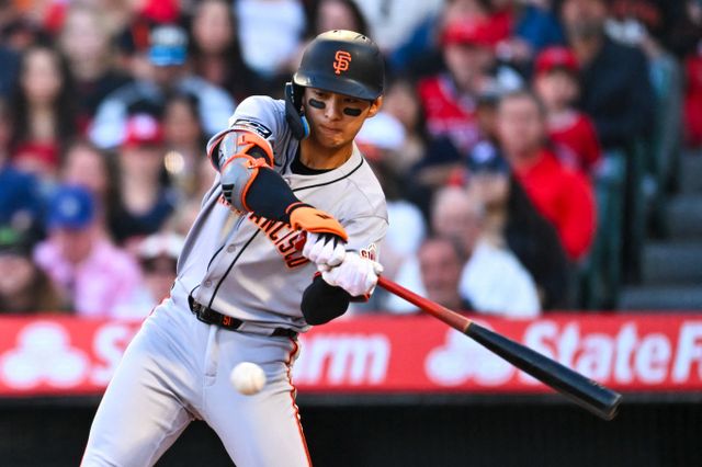 8타석 연속 무안타로 부진한 이정후가 승부의 쐐기를 박는 3루타를 때렸다. 사진은 2025시즌 샌프란시스코 자이언츠에서 활약 중인 이정후의 모습. /사진=로이터