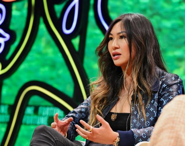 AI 기업 '스케일AI' 공동 창업자 루시 궈(30)가 미국 포브스 선정 세계 최연소 자수성가 여성 억만장자가 됐다. 사진은 루시 궈의 모습. /사진=루시 궈 인스타그램 캡처