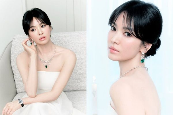 배우 송혜교가 오프숄더 드레스에 명품 주얼리를 걸친 우아한 모습으로 카메라 앞에 섰다. /사진=송혜교 인스타그램