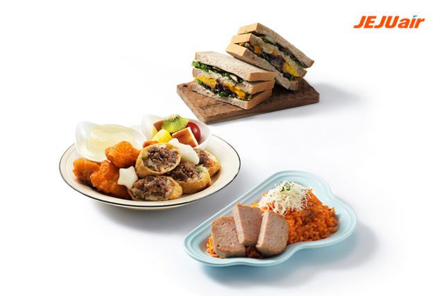 제주항공이 5월 가정의 달을 맞아 기내식과 에어카페 할인 행사를 진행한다./사진=제주항공