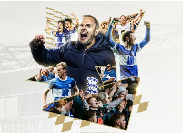 버밍엄 시티가 이명재의 선발 데뷔전 경기에서 잉글랜드 프로축구 역사상 17번째로 한 시즌 승점 100점을 넘어섰다. 사진은 버밍엄 시티 홈페이지에 올라온 선수단의 사진. /사진=버밍엄 시티 홈페이지 캡처