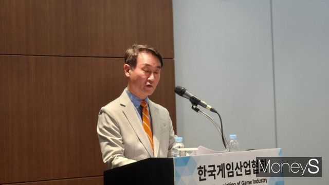 조영기 신임 게임산업협회장이 29일 삼성 코엑스 취임 기자간담회에서 발언하고 있다. /사진=양진원 기자