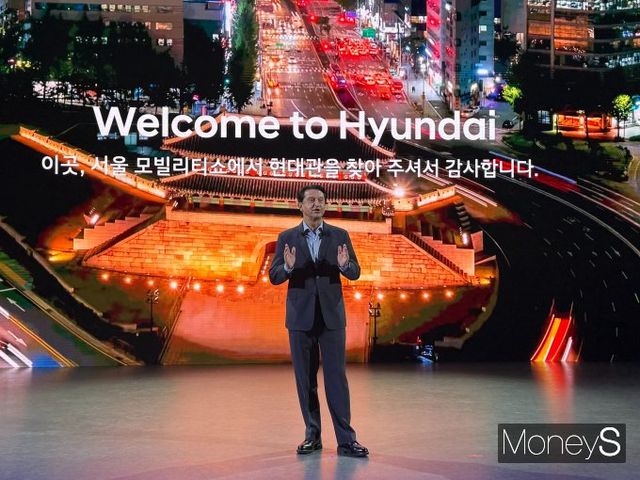 호세 무뇨스 현대자동차 대표이사 사장이 도널드 트럼프 미국 대통령의 관세 정책과 관련해 향후 가격 인상 계획이 없다고 밝혔다. /사진=김서연 기자 