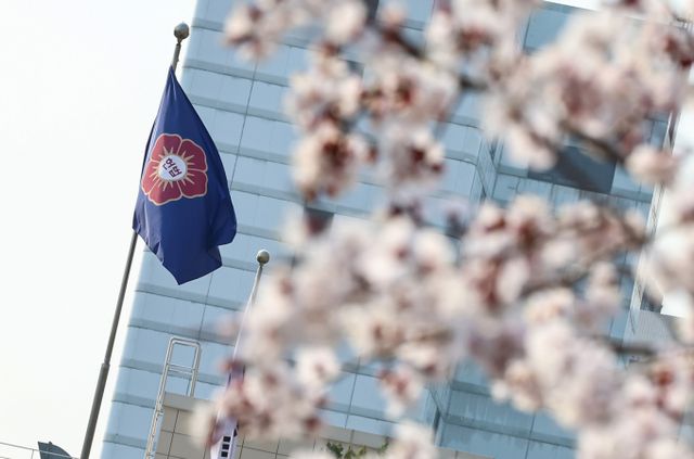 헌법재판소는 오는 4일 오전 11시에 윤석열 대통령 탄핵 심판 선고기일을 진행한다. 사진은 2일 서울 종로구 헌법재판소의 모습. /사진=뉴스1