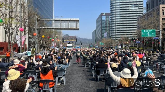6일 서울 광화문광장에서 전국 주일 예배가 진행됐다. /사진= 차봉주 기자
