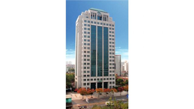 유한재단이 최근 발생한 대규모 산불로 피해를 입은 이재민들을 위해 2억원을 기부했다. 사진은 유한양행 본사 전경. /사진=유한양행