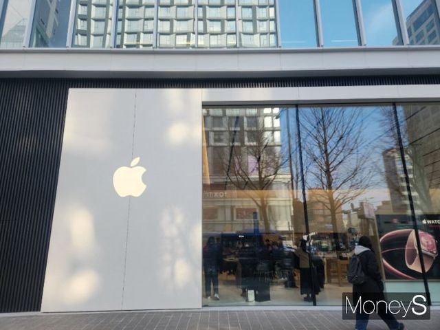 서울 홍대에 위치한 애플 스토어. /사진=양진원 기자