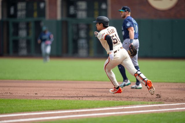 샌프란시스코 자이언츠 이정후가 8경기 연속 안타와 호수비를 기록했지만 팀의 패배를 막지 못했다. 사진은 2025시즌 샌프란시스코 자이언츠에서 활약한 이정후의 모습. /사진=로이터