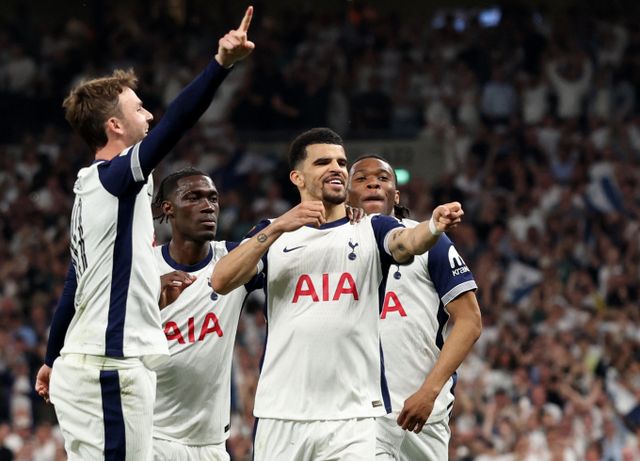 토트넘 홋스퍼가 홈에서 FK보되/글림트를 3-1으로 꺾었다. 사진은 30일(한국시각) 영국 런던 토트넘 홋스퍼 스타디움에서 열린 2024-25시즌 유럽축구연맹 유로파리그 1차전 토트넘 홋스퍼와 FK보되/글림트의 경기에 출전한 토트넘 선수단의 모습. /사진=로이터