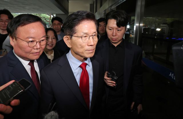 김문수 국민의힘 대선 후보가 국민의힘 제21대 대통령후보 선출 취소 효력정기 가처분 심문에 참석했다. 사진은 가처분 심문기일에 출석하는 김 후보. /사진=뉴스1