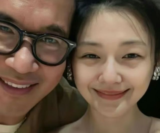 사진은 고 서희원(오른쪽)과 배우자 가수 구준엽. /사진=서희원 SNS 캡처