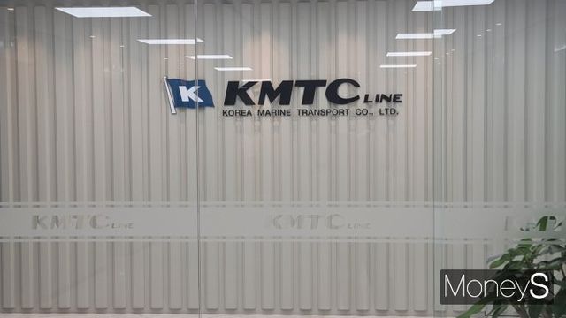 최근 박현규 명예회장의 별세로 고려해운에 경영권 분쟁 조짐이 보이는 가운데 창업주 일가와 혼맥으로 엮인 코오롱그룹이 개입할지 여부에 관심이 쏠린다. 사진은 서울 중구 소공동 고려해운 본사./사진=김창성 기자