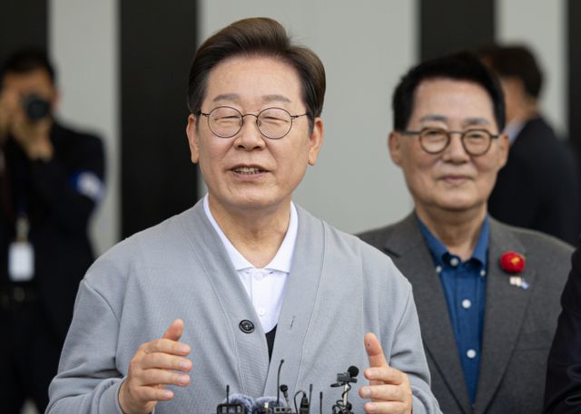 경청투어에 나선 이재명 더불어민주당 대통령 후보가 11일 오후 전남 해남군 군민광장 야외공연장에서 연설을 하고 있다. /사진=뉴스1