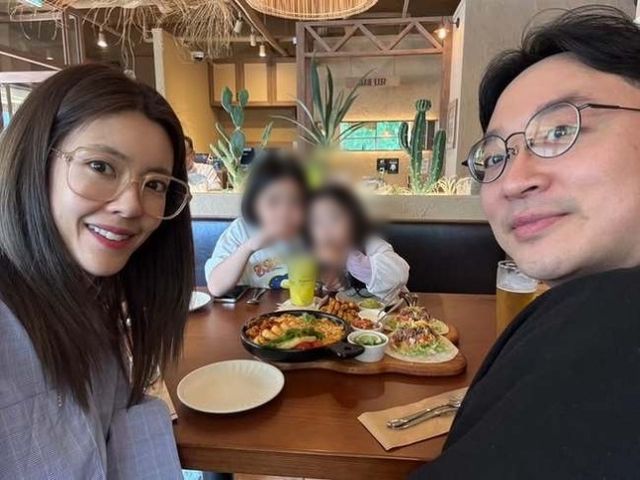  배우 이윤지 남편인 치과의사 정한울이 최근 온라인 상에서 확산된 이혼설과 가짜뉴스에 직접 해명에 나섰다./사진=정한울 인스타그램